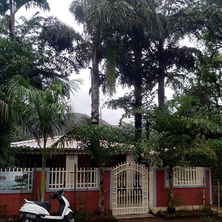 Andharban Homestay Пюн Екстериор снимка